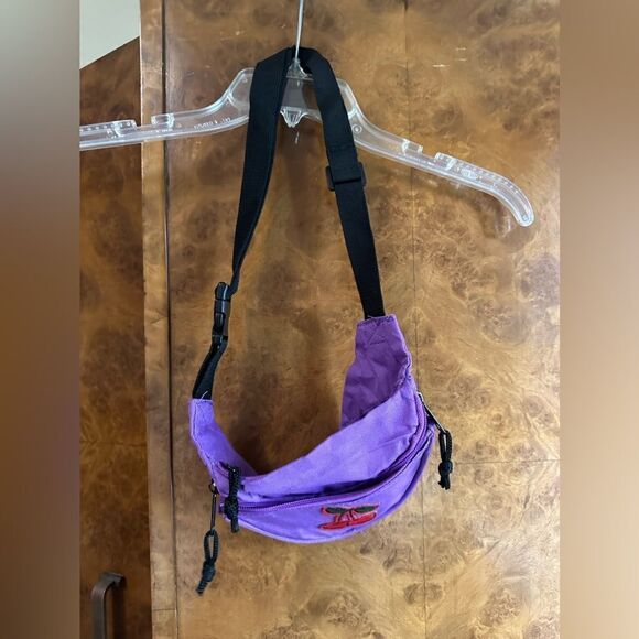 Cherry Fanny pank - Picture 2 of 5